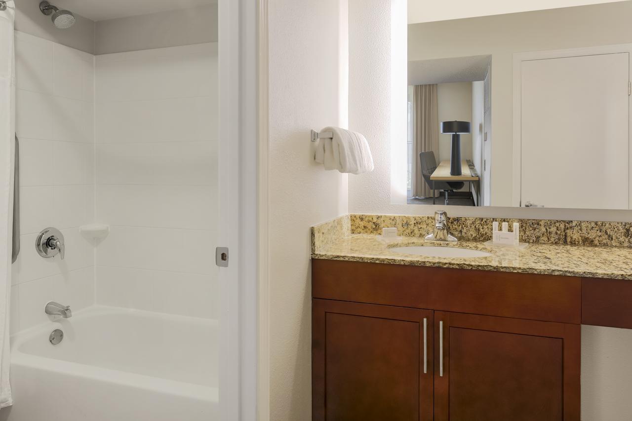 Residence Inn St. Petersburg קלירווטר מראה חיצוני תמונה